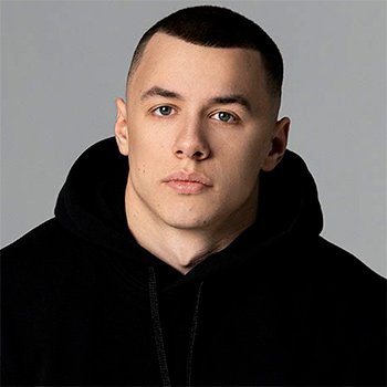 Өмірбаян Macan