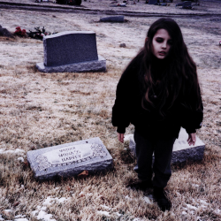 Мұқаба Crystal Castles - Suffocation