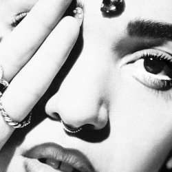 Мұқаба FKA Twigs - Good To Love
