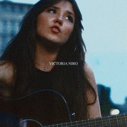 Мұқаба Victoria Niro - Молодий Юначе
