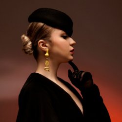 Мұқаба Klavdia Petrivna & OSTY - Жовті Квіти