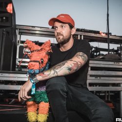 Мұқаба Dillon Francis - GO OFF