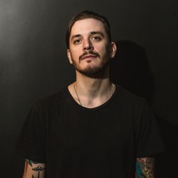Мұқаба Bro Safari - Follow