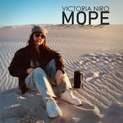 Мұқаба Victoria Niro - Море