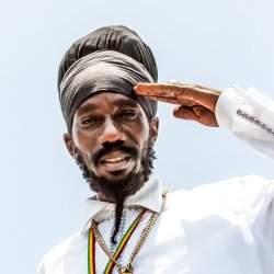 Мұқаба Sizzla - One Love (Unite Remix)