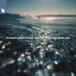 Мұқаба CHANEY & Paige Bea - Falling Into You