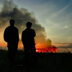 Мұқаба Alex Warren & Joe Jonas - Burning Down