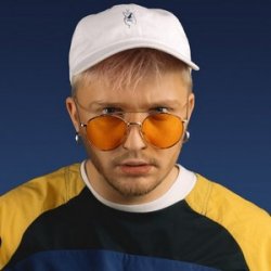 Мұқаба Тестостерович - Love is