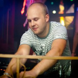 Мұқаба Alexander Popov - Attractive Force