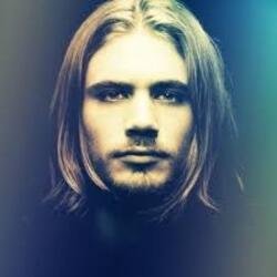 Мұқаба Michael Calfan ft. Raphaella - Thorns (Extended Mix)