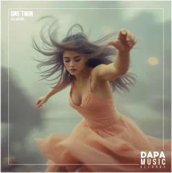 Мұқаба One Twin - Felt Before