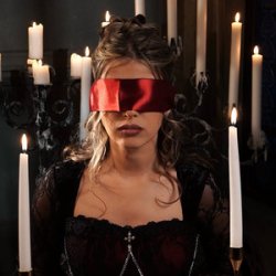 Мұқаба Elvira T - Приворожила