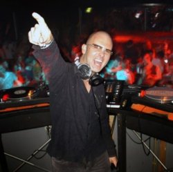 Мұқаба DJ Cristiao vs. Randy Katana - Cartas In La Silence (Bryan Kearney Smash-Up)