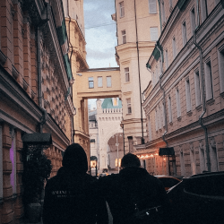 Мұқаба MACAN - Се ля ви