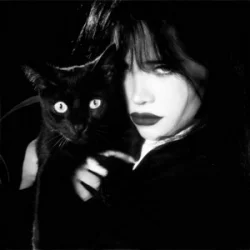 Мұқаба Nessa Barrett - West Coast Prayer