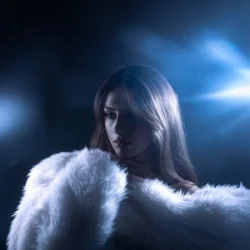 Мұқаба MON FIA - Watch Me Rise
