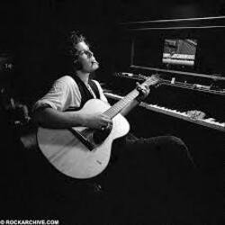 Мұқаба Tom Waits - Innocent When You Dream