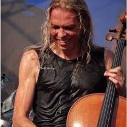 Мұқаба Eicca Toppienen - Hall of the Mountain King