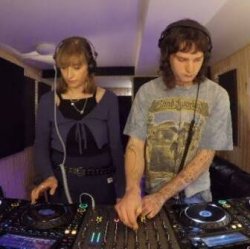 Мұқаба Astral Bandit & DJ Hauge - High Demand
