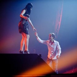 Мұқаба Armin van Buuren feat. Susana - Shivers (Dan Thompson Radio Edit)