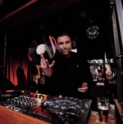 Мұқаба DJ DNS - Voices Inside My Head (Original Mix)