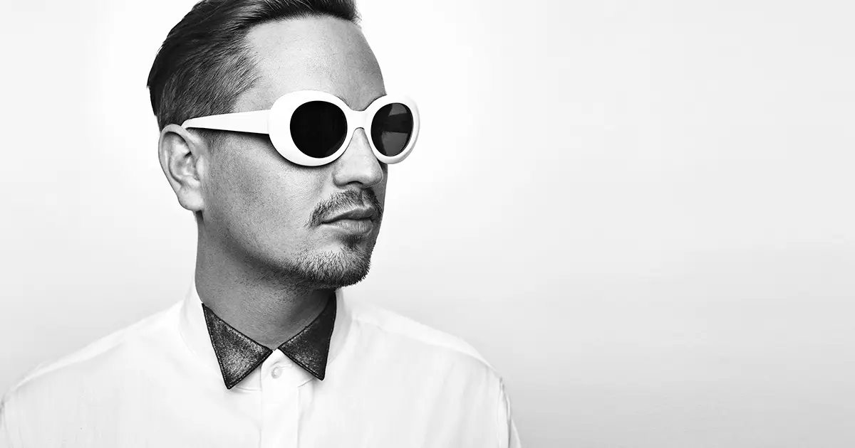 Sugar Radio Show Радиошоу: «Sugar Radio Show». Пятница сағат 21:00